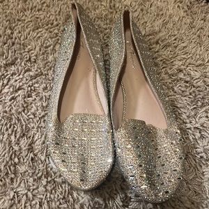 Nude/gold shiny cute flats for sale size 9/10
